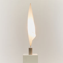 Load image into Gallery viewer, Wo Tum Bu 2 lamp by Ingo Maurer
