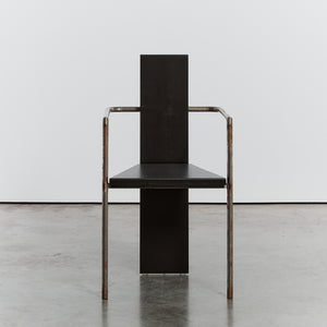 Concrete chair by Jonas Bohlin