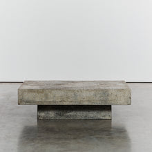 Load image into Gallery viewer, Concrete outdoor table and sculptural stools
