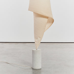 Wo Tum Bu floor lamp by Ingo Maurer