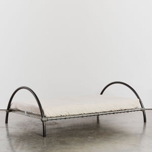 Round rail bed by Ron Arad for One Off⁠