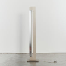 Load image into Gallery viewer, Rotating Ara floor lamp by Ilaria Marelli
