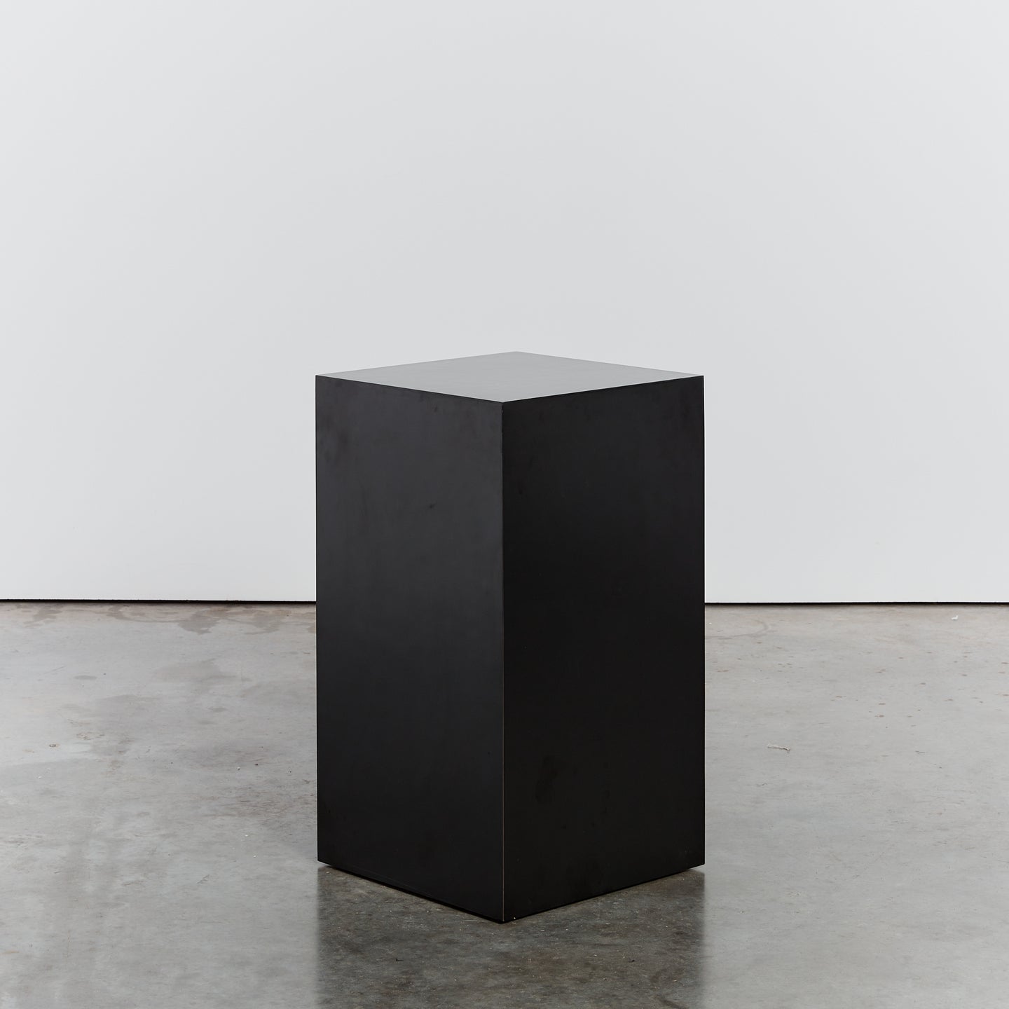 Black postmodern formica plinth - short - HIRE ONLY