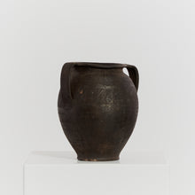 Load image into Gallery viewer, Blackened clay cosi pot
