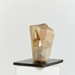Abstract quartz stone sculpture by Wilby Hart
