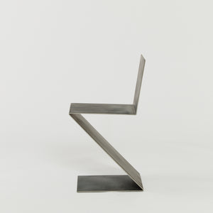 Zigzag chair in treated steel