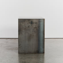 Load image into Gallery viewer, Folded metal console in treated steel
