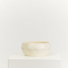 Load image into Gallery viewer, Cream geometric bowl - HIRE ONLY
