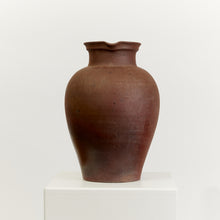 Load image into Gallery viewer, Pitcher-XL dark Brown - HIRE ONLY
